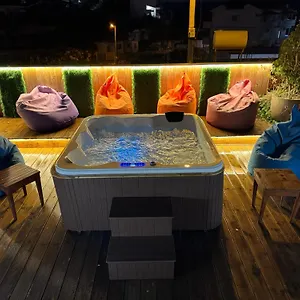 3* Hotell Two Mermaids